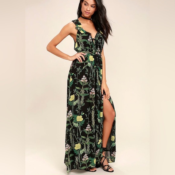 NWT Leaf Your Mark Black Floral Print Maxi Dress size xs - Picture 2 of 10